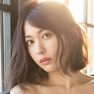 梓ヒカリ