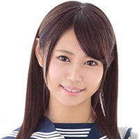 柚月すず（ゆづきすず）