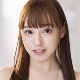 星七ななみ